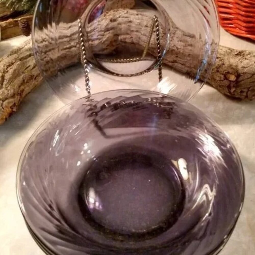 2 Vintage PYREX Deep Purple AMETHYST Glass FESTIVA Swirl Soup/Salad Bowls